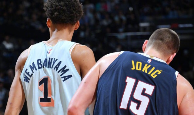 赛事直播-场均10分4板，意外爆冷出局！作为NBA状元，没想到仅1年就现原形