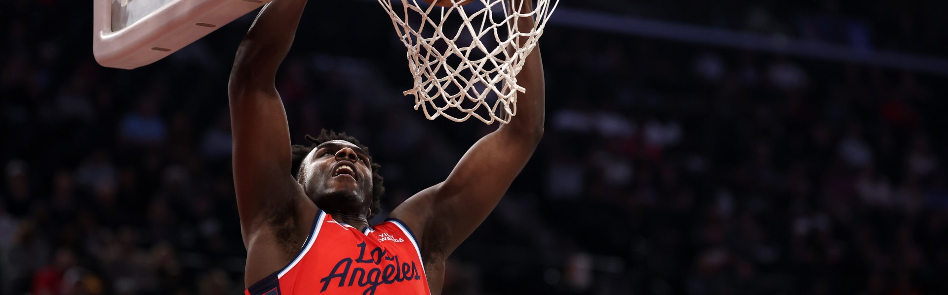 开云投注-船记：科比·布朗被下放到发展联盟圣迭戈快船队 出战今日比赛