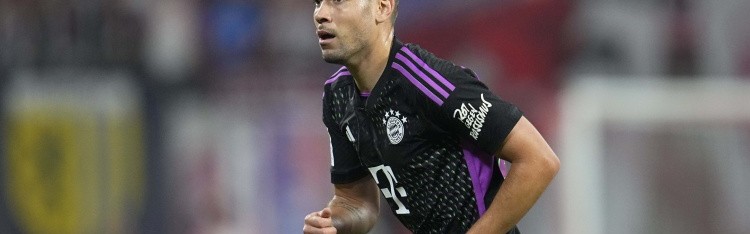 开云体育投注-法尔克：格雷罗赛季末离开拜仁，费耶诺德右后卫雷德是引援首选