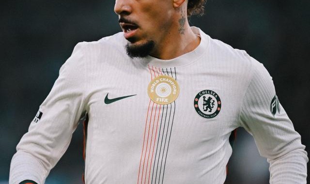 ky体育app-【英超】切尔西0比0伯恩茅斯位居第四，樱桃屡造险情