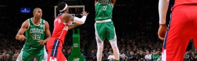 开云投注-双探花你方唱罢我登场 布朗提前开启季后赛模式