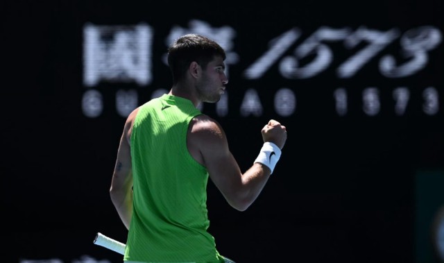 开云投注-阿卡晋级首盘却意外陷入苦战，亨曼坦言，费雷罗走后他像野马脱缰