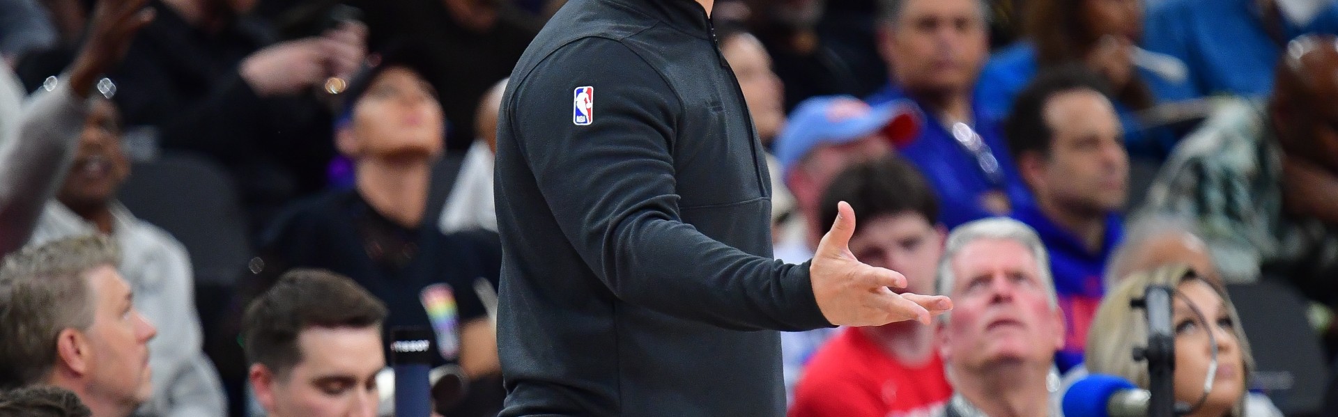 体育资讯-泰伦·卢：我们自己打得确实不好 国王的表现无疑完胜我们