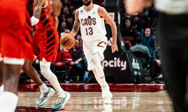 在线体育-时隔380天重返赛场 卢比奥10分钟9分顺利起航