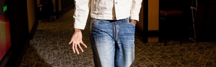 开云体育投注-自转会骑士以来8胜1负！哈登晒近照：🗣️MOP 最杰出球员